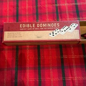 Make & play with your own Dominos Baking kit w/cutters & piping tube to decorate